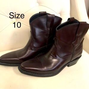 Fluevog boots, Size 10, $100
